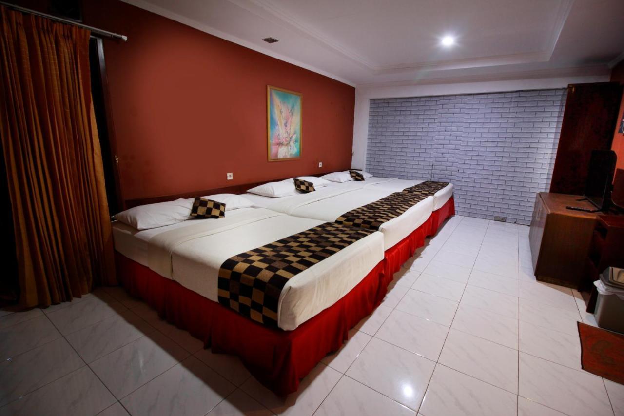 Fora Guest House Taman Lingkar Bandung Eksteriør billede